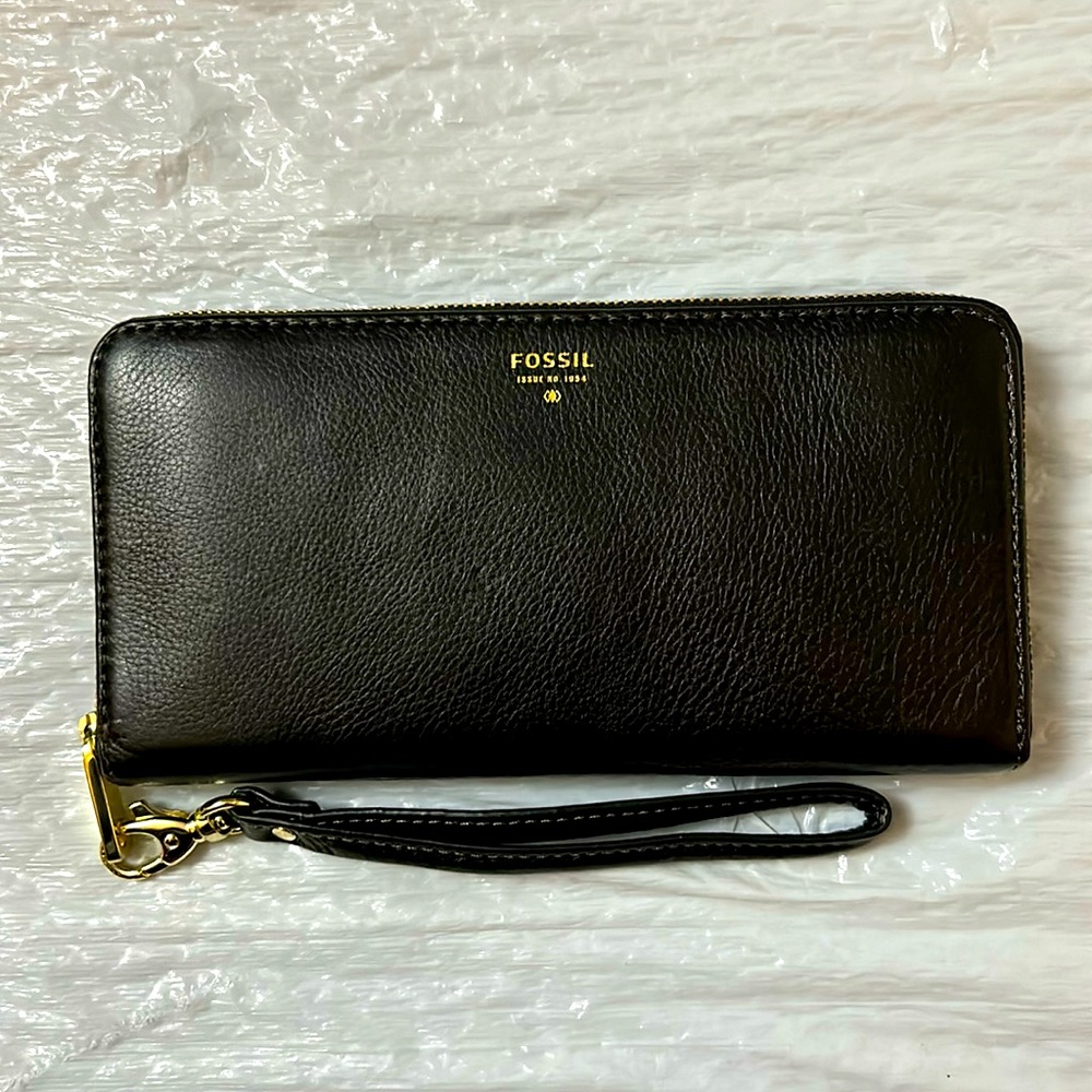 Fossil Emma Black RFID Large Zip Around  Wristlet Leather Clutch Wallet/Wristlet